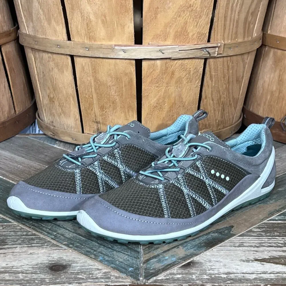 Ecco Biom Lite Speed Lace Pull-Tie Warm Gray Minimalist Sneakers Womens Size 9
